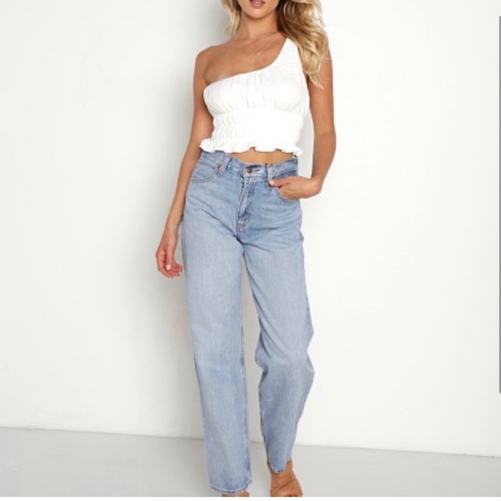 Levi’s dad jeans